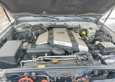 1998 Toyota Land Cruiser z USA, uszkodzony, nr VIN JT3HT05J2W0003684